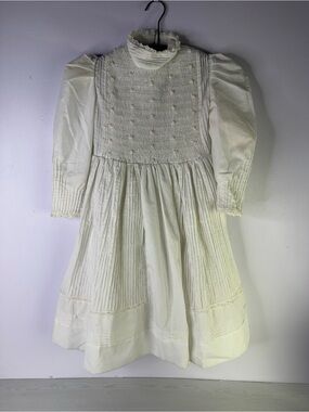 Isabel Garreton hand-smocked Dress size 4